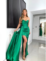 JX6020 Gown - Ruby/Green/Ivory