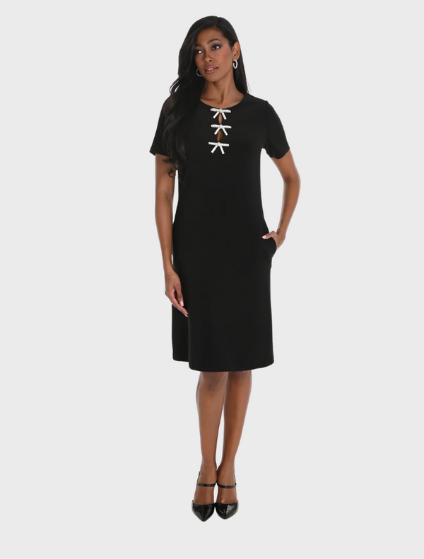 Knee-length Shift Dress - Black