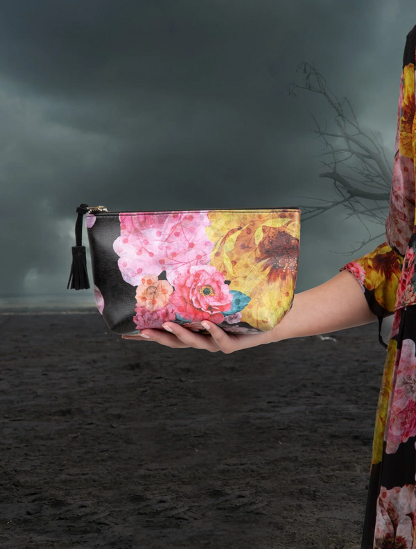 Kiss + Makeup Bag - Floral
