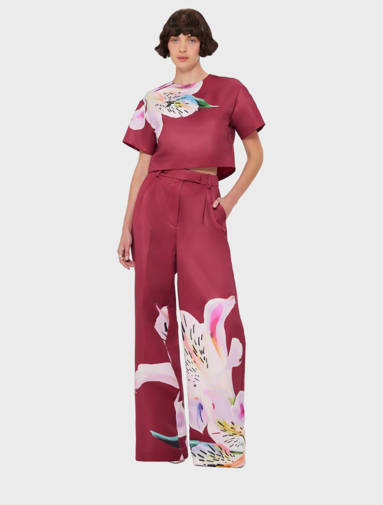 Indie Sleeve Top - Lily Print in Burgundy