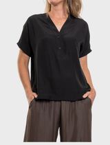 Wedge Tab Shell - Black