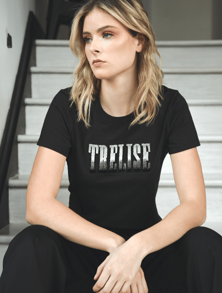 This Must Tee Love T-Shirt - Black