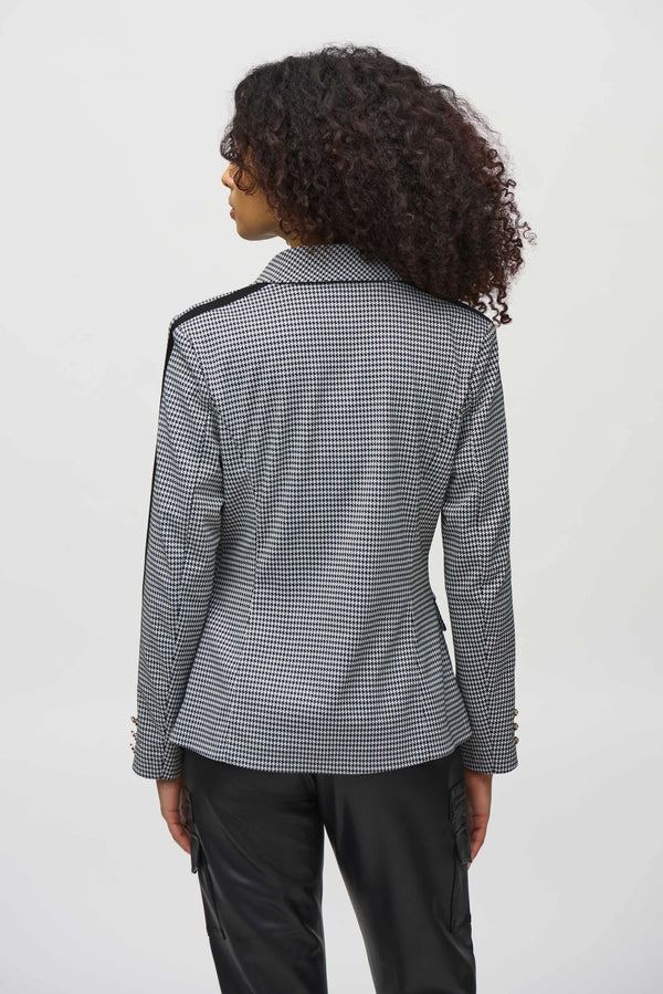 Houndstooth Jacquard Knit Fitted Blazer - Black/Vanilla