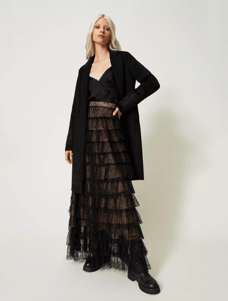 Long Chantilly Lace Skirt - Black