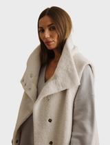 Sherpa Cuddle Gillet - Latte