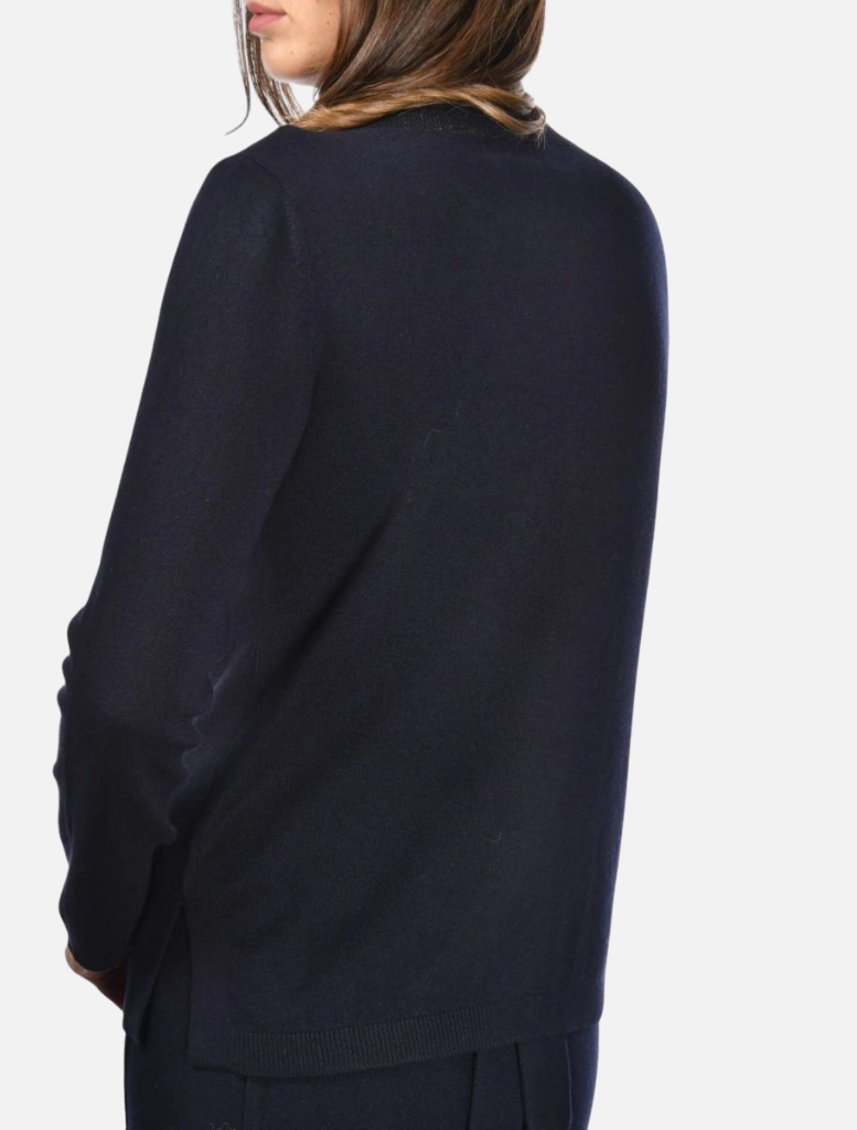 Crewneck sweater