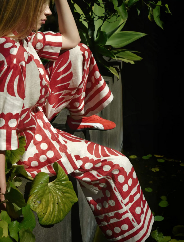 In The Know Top - Red/Natural