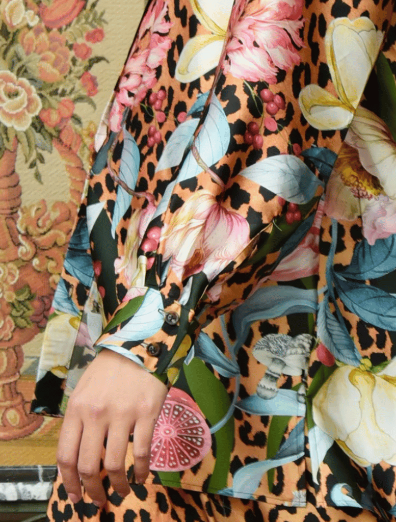 DRIFT AWAY Shirt - Leopard