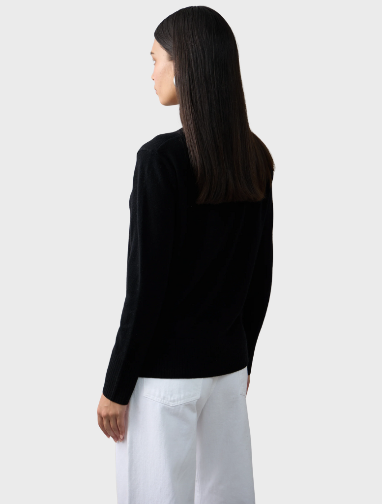 Essential Slim Crew - Jet Black