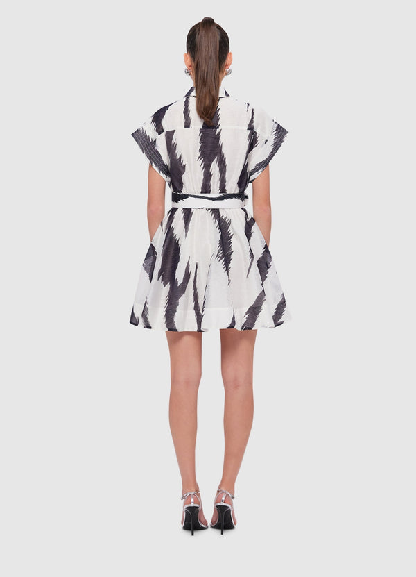 Billie Pocket Shirt Mini Dress - Tiger Print in White