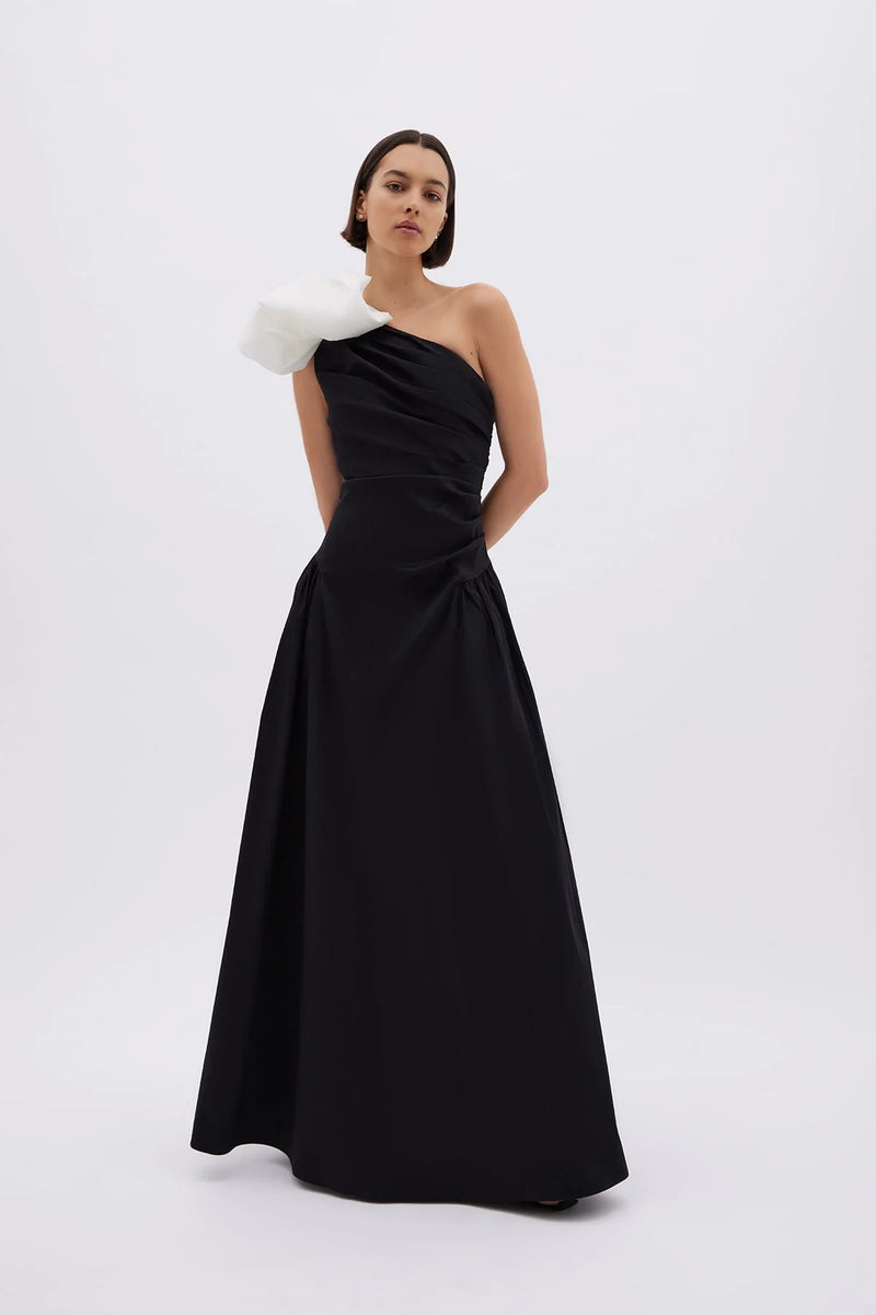 Banks Gown - Black/white