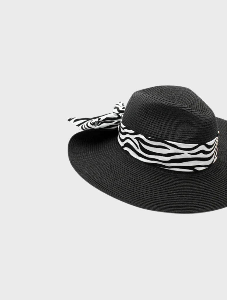 Black Archer Short-Back Fedora hat, featuring a classic design suitable for various occasions.