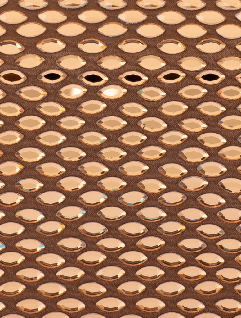 Metallic clutch bag featuring a stylish woven pattern, perfect for evening events or formal occasions.