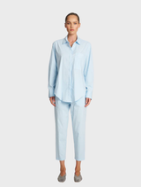 Dream Saville Shirt showcasing a contemporary style, ideal for both professional and relaxed settings.