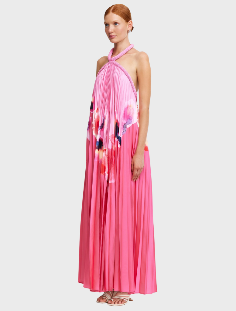 Fixby Maxi Dress with a beautiful floral design, perfect for summer occasions, offering comfort and style.