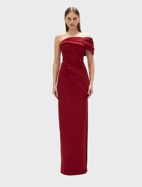 Elegant wine-colored Gale gown with a flowing silhouette and delicate detailing, perfect for formal occasions.