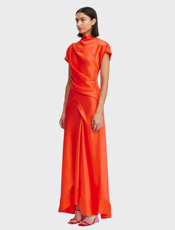 Elegant Glatton Maxi Dress in Rosso, showcasing a long, flowing design in a striking red hue for stylish summer wear.
