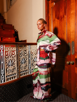Featuring a wide-leg silhouette and handcrafted resin print, the Joe Pant in Retro Resin combines comfort with sophisticated style.