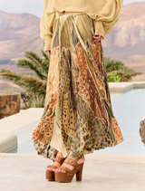 A lively yellow skirt designed for versatility, enhancing any summer wardrobe.