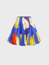 A charming skirt with a pear print design, offering a fresh and lively look for various occasions.