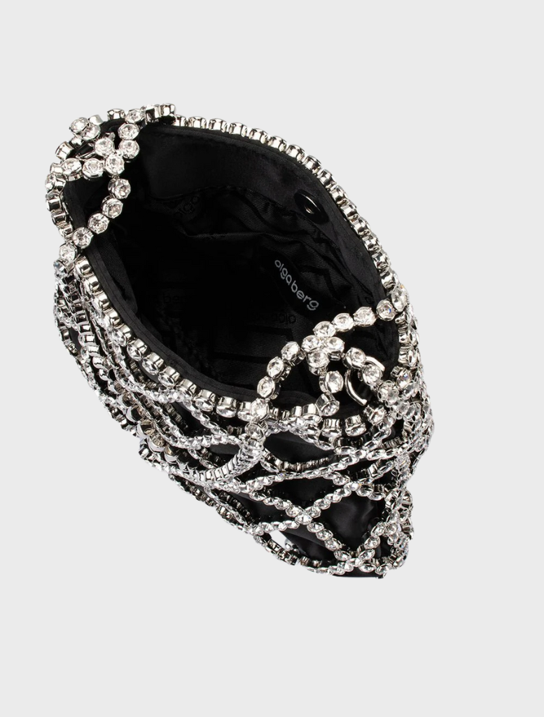 Kit Crystal Cage Bag in black and white, designed with a fashionable chain strap, perfect for any occasion.