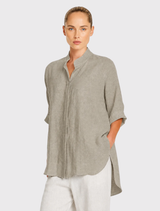  Lino Villa Overshirt in Stucco, featuring a relaxed fit, stand collar, and short dolman sleeves, crafted from premium Japanese linen blend.