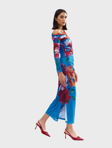 Stylish long-sleeve mesh dress in luminous papaya, combining elegance and modern fashion for a sophisticated look.