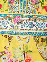 Long kaftan featuring a stylish waist detail, inspired by the elegance of the Tales of Topkapi Palace.