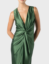 Gaia Maxi V2 - Matilda showcases a colorful floral design, perfect for summer, with a comfortable and elegant maxi length.