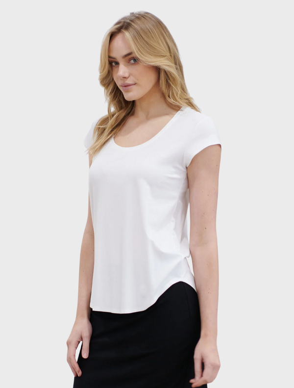 Elegant white matte jersey traveller shell, ideal for versatile styling and comfortable travel.