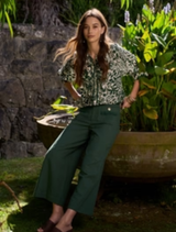 Jungle green linen blend Navi Pants with elastic back waist and frayed pocket edges for a relaxed, stylish look.