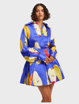 A charming skirt with a pear print design, offering a fresh and lively look for various occasions.