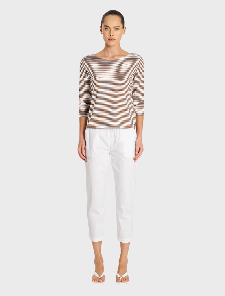 Casual relaxed boat neck shirt in saddle and white, designed for comfort and easy wear.