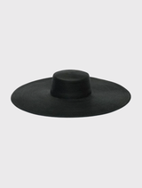 Classic black boater hat featuring a large 18cm brim, perfect for Ladies Day and stylish events. One size, comfortable fit.