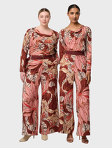 Elegant cupro viscose stretch top with a gold detail and cathedral botanic print, perfect for casual or formal wear.