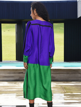 Simple blue dress with a delicate tulip design, ideal for a fresh and stylish look at casual gatherings.