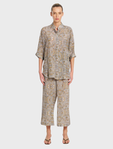 Spinifex Pace Pant, designed for comfort with a relaxed fit, perfect for outdoor adventures and everyday use.