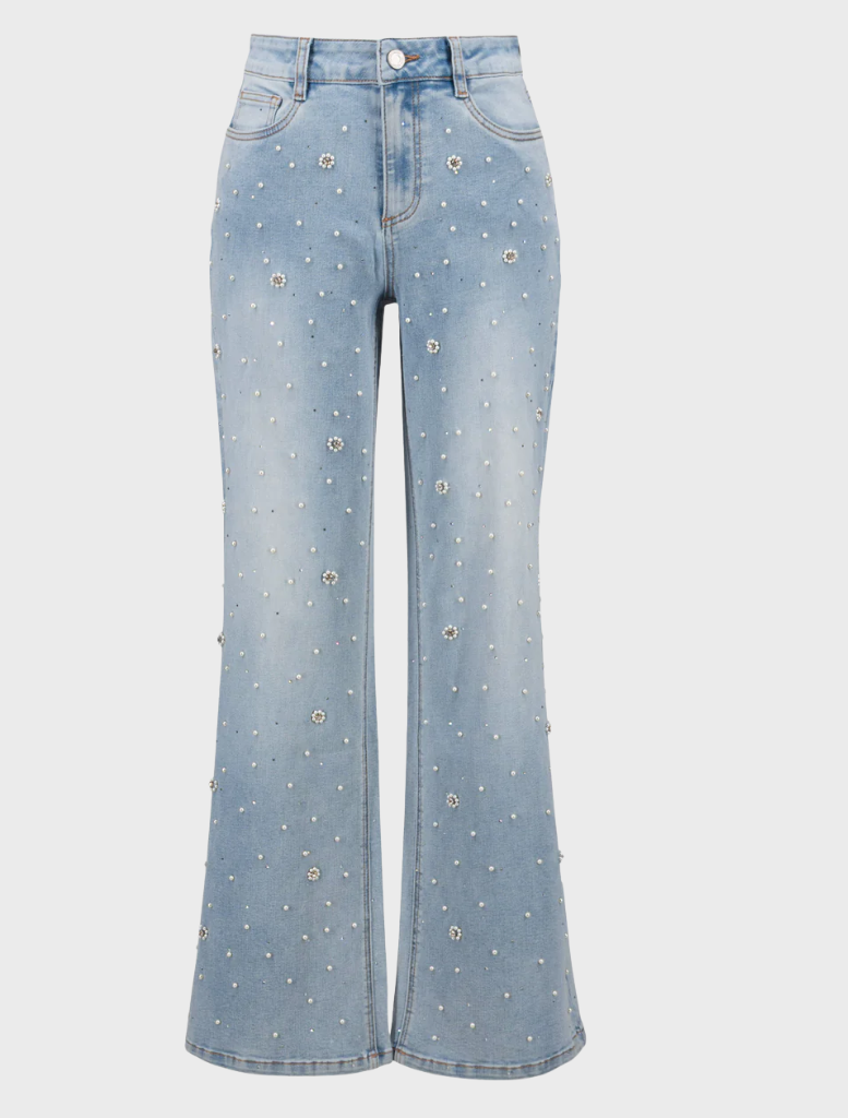 Light blue denim spring pants featured on a neutral background, emphasizing their relaxed fit and seasonal appeal.