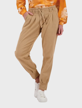 Tailored structured pant in a warm biscotti hue, offering a contemporary style suitable for various occasions.