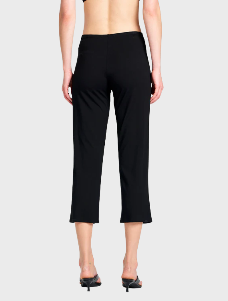 A pair of black 3/4 pants shown, designed for comfort with a versatile look, ideal for both casual and semi-formal wear.
