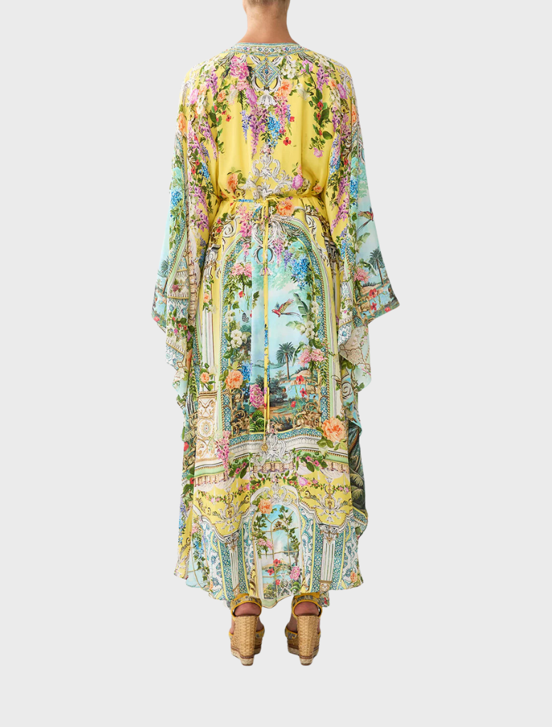 Sophisticated long kaftan with a waist design, inspired by the rich heritage of the Tales of Topkapi Palace.