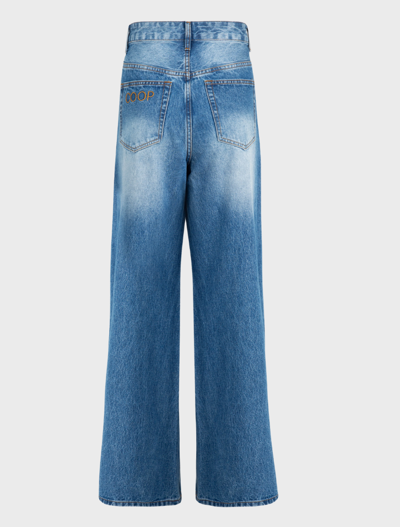 A jeans for the women
