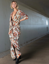 Stylish Portishead robe with a dramatic Rage print, designed for both comfort and visual appeal in casual settings.